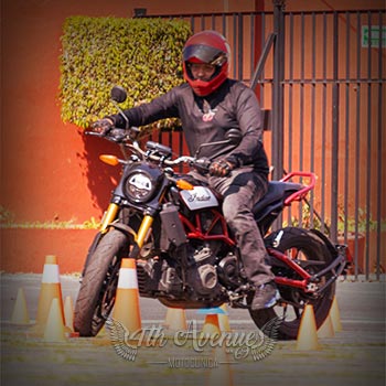 4th Avenue :: Galeria 12